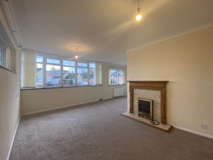 Living Room- click for photo gallery